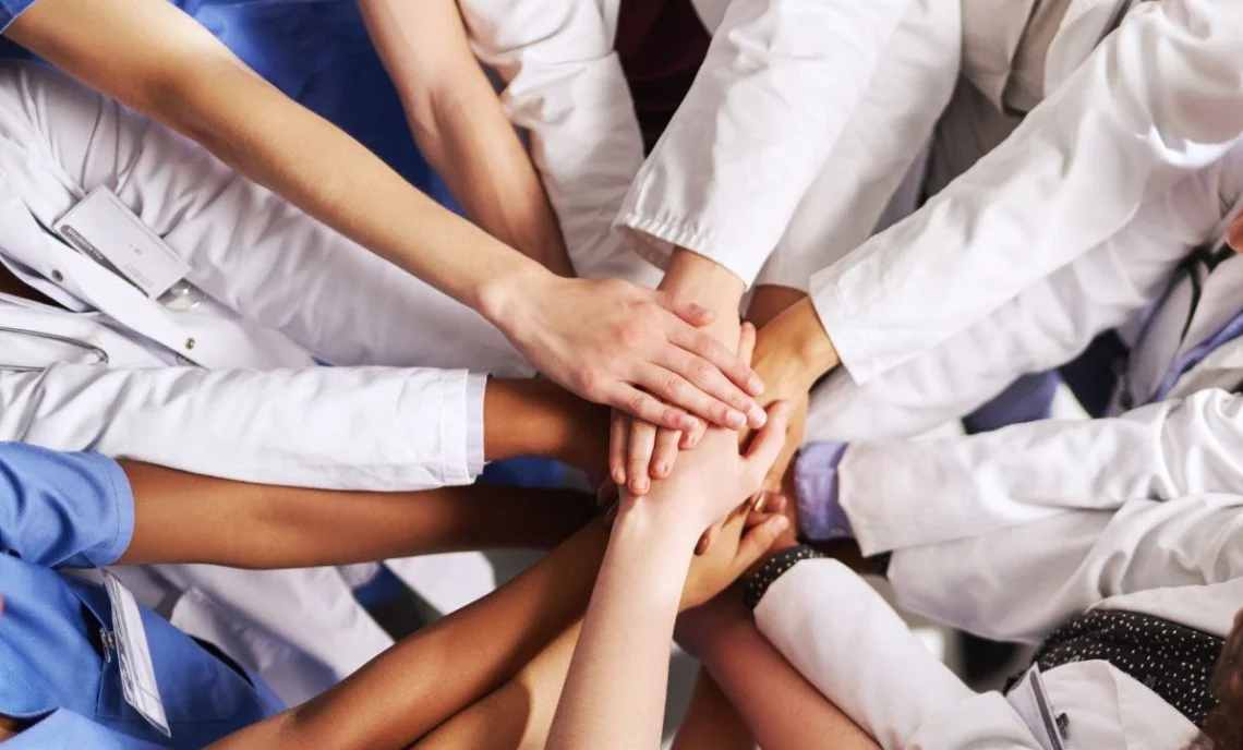 What Benefits Do Employees At Healthcare Australia Receive?